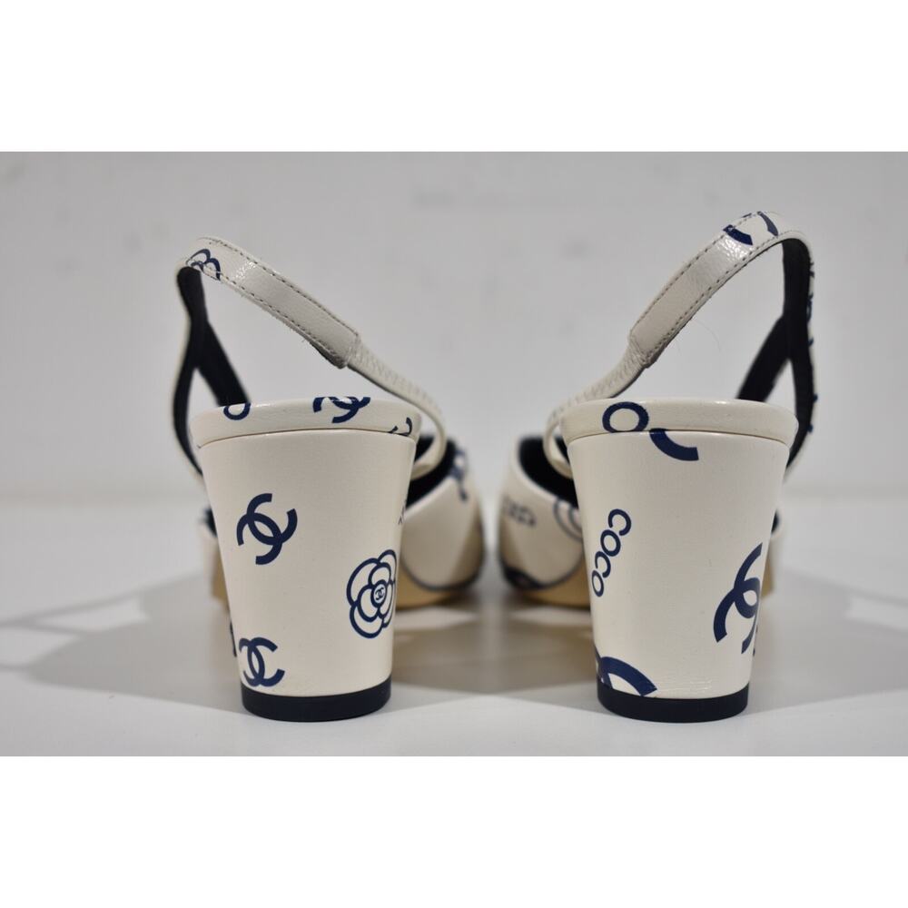 Chanel 23P Mademoiselle Coco Sling White Blue CC Logo Slingback Sandal Heel 40 - Picture 9 of 10
